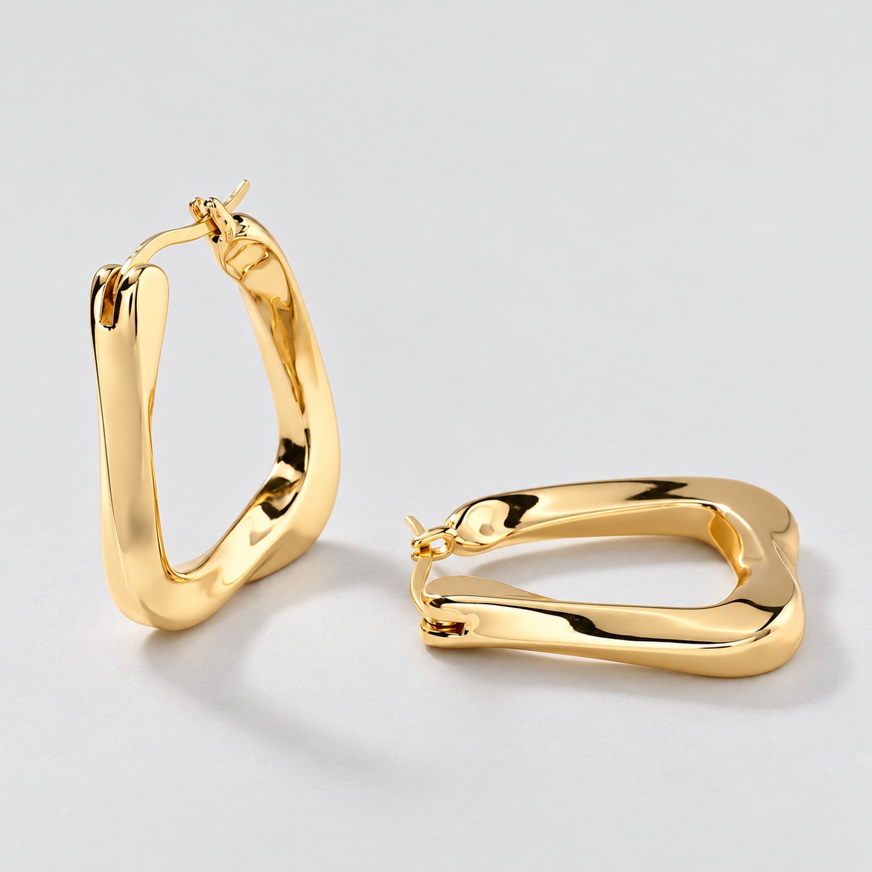 Aros Argolla Rectangular  Dorado