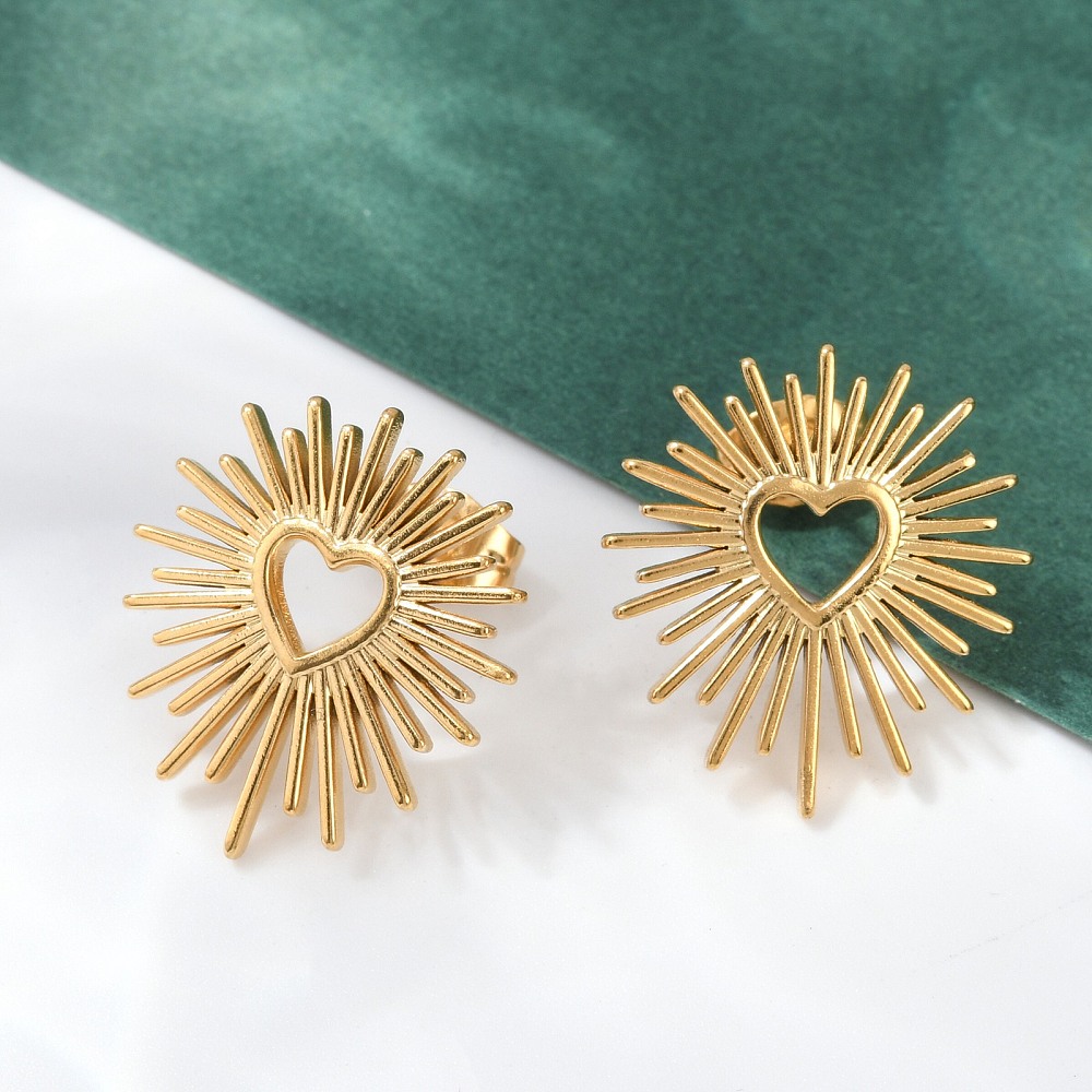 Aros Corazón de Acero con Baño Dorado 18K