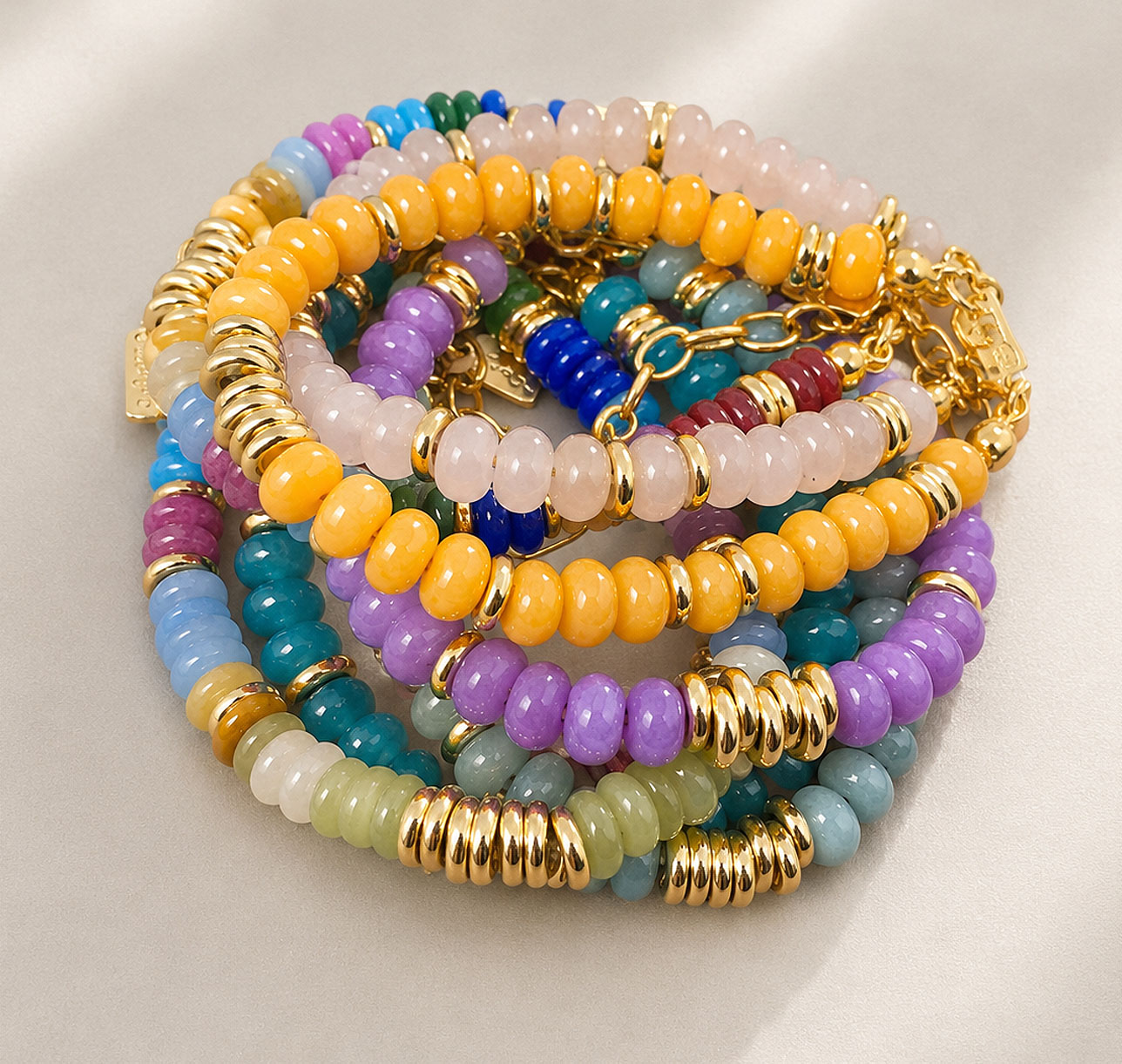 Pulsera de piedras Jade Natural y Acero Oro 18k Verde