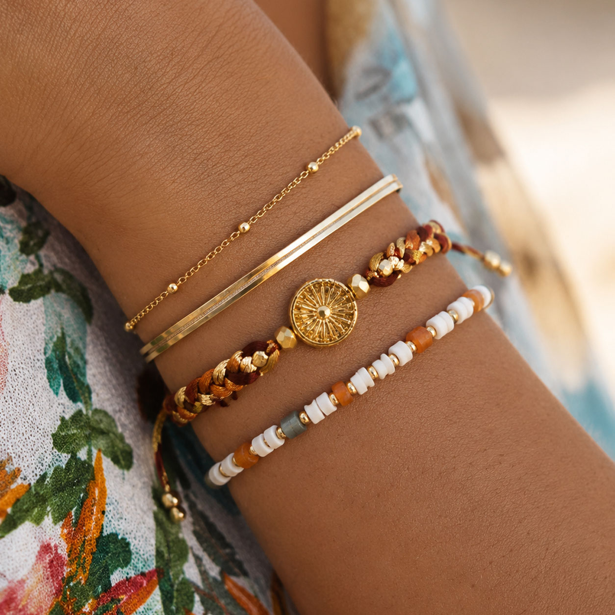 Pulsera Tejida con Cristales Marrón Oro