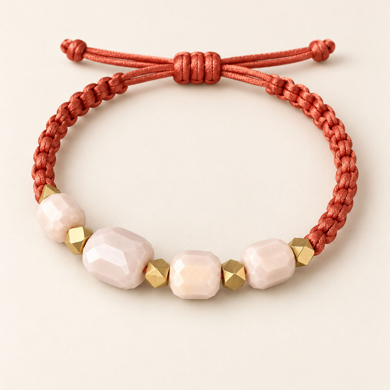 Pulsera Macramé y Cuentas de Vidrio 